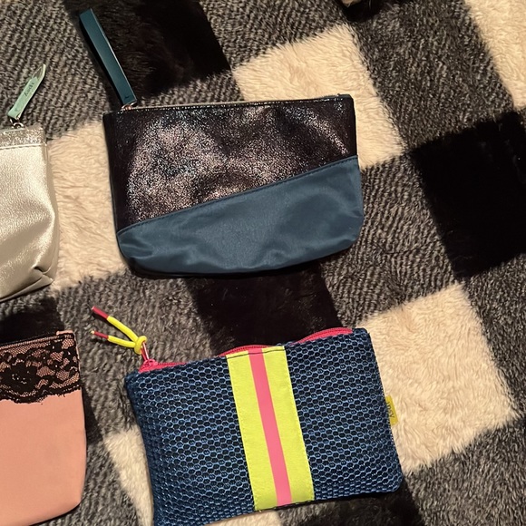 Makeup bag/travel mini bag bundle - Picture 4 of 4